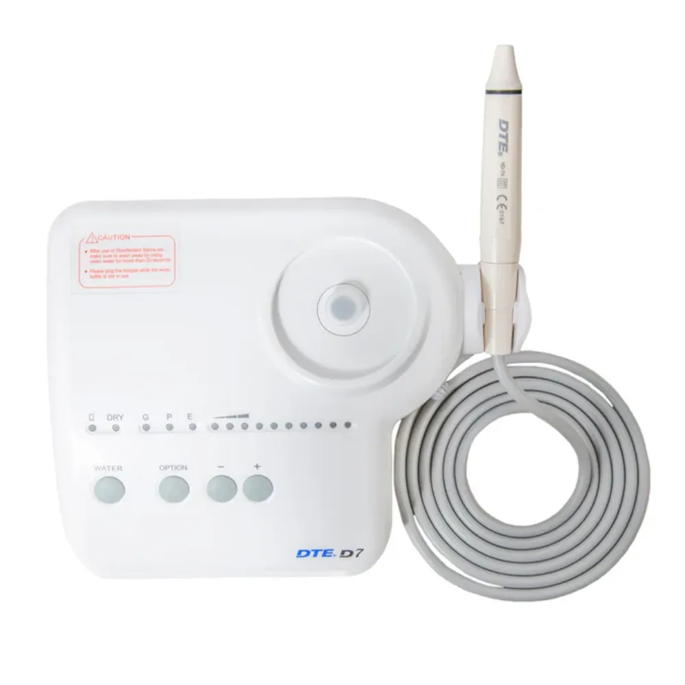 Scaler Ultrasonico para limpieza y endodoncia D7 DTE 4 SCALER ULTRASONICO D7 DTE 12